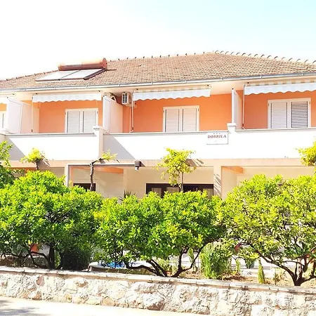Apartamento And Dobrila