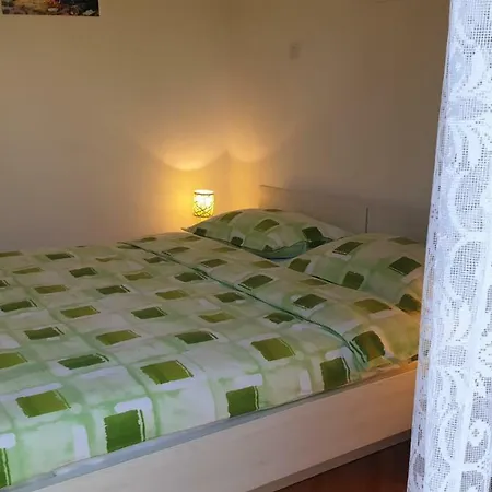 Apartamento And Dobrila *