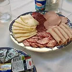شقة And Dobrila