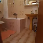 شقة And Dobrila ييلسا