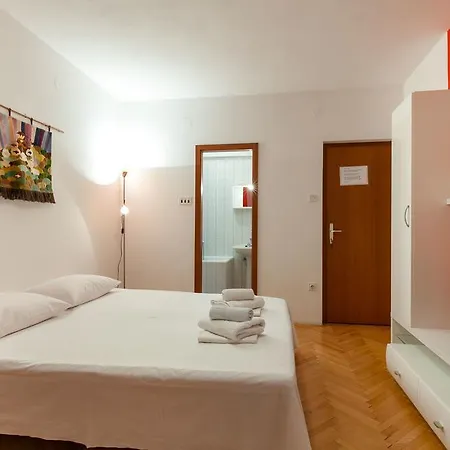 And Dobrila Apartment Jelsa (Hvar)