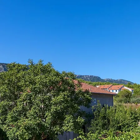 Apartments&rooms Dobrila Jelsa (Hvar)